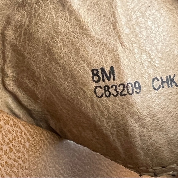 B.O.C. Born Snake Skin Print Double  Buckle Strap Sandals C83209 Women size 8 - Picture 4 of 6